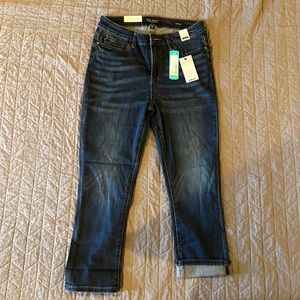 NEW WITH TAGS, Judy Blue Elliana Straight cuffed jeans. Size 8/29